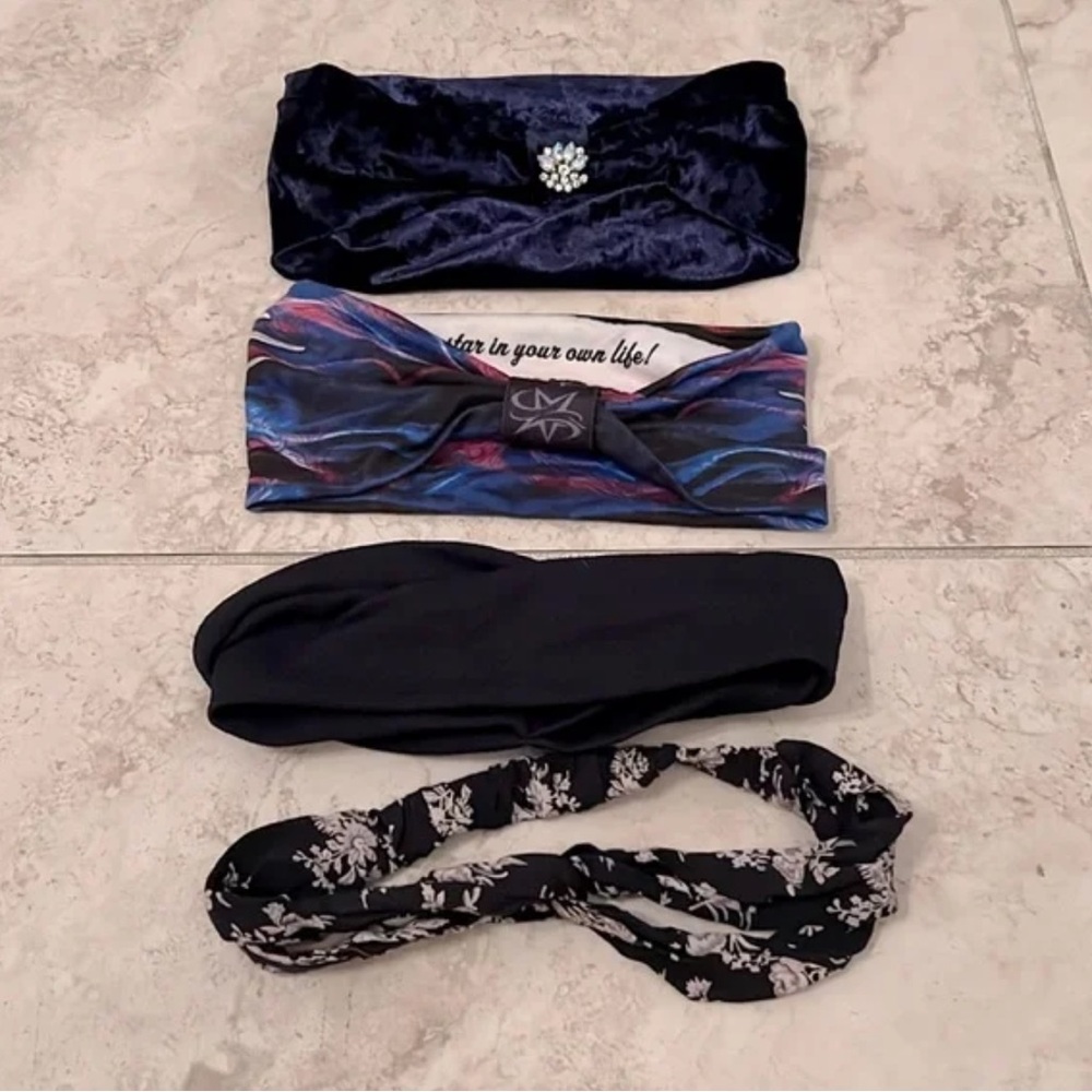 Free- Headbands lot x4